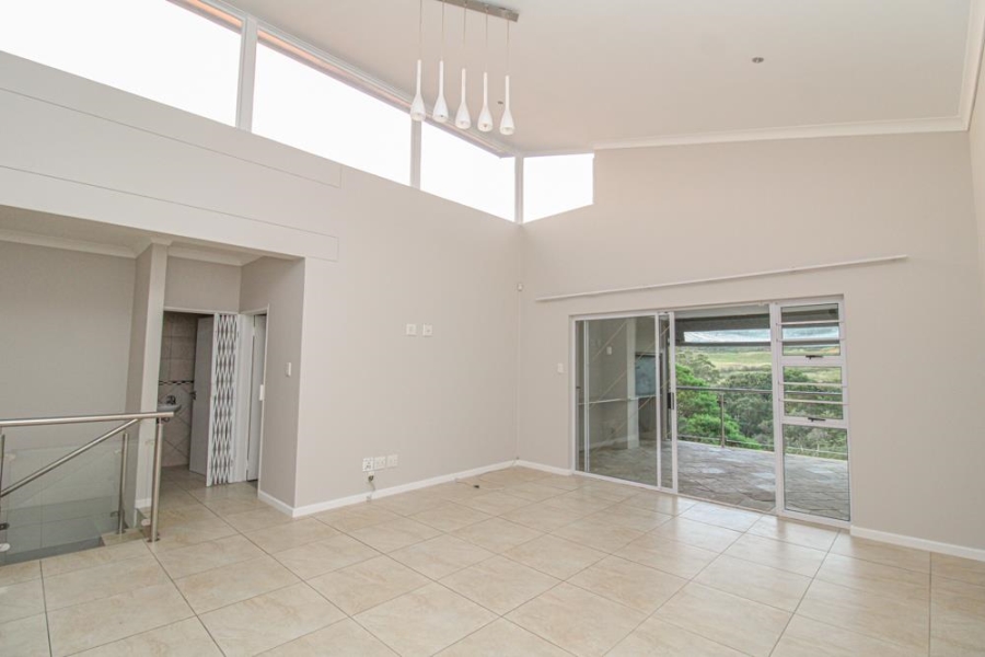 3 Bedroom Property for Sale in Beacon Bay Eastern Cape